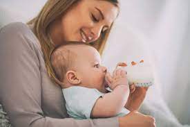 9,092 Bottle Feeding Baby Stock Photos, Pictures & Royalty-Free Images -  iStock